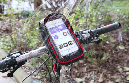 Sakwa i pokrowiec na telefon na rower Wheel-UP są całkowicie wodoodporne